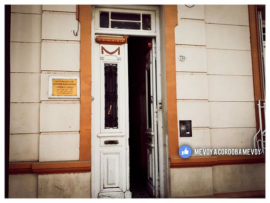 Casa de Jardin Florido